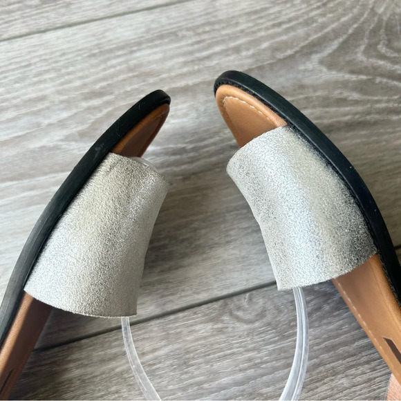 Modern Vintage Handmade All Leather Metallic Leather Sandals - Picture 10 of 12